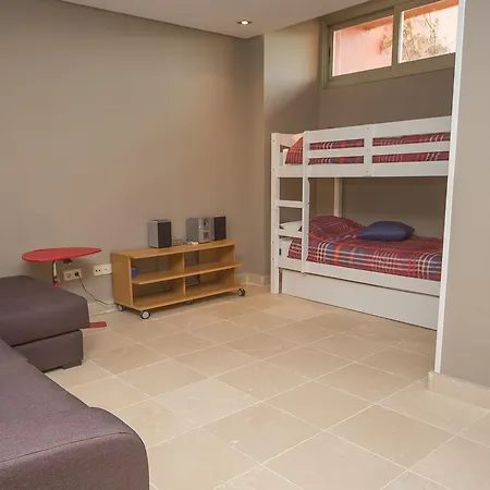 Magna 2 Holiday home *